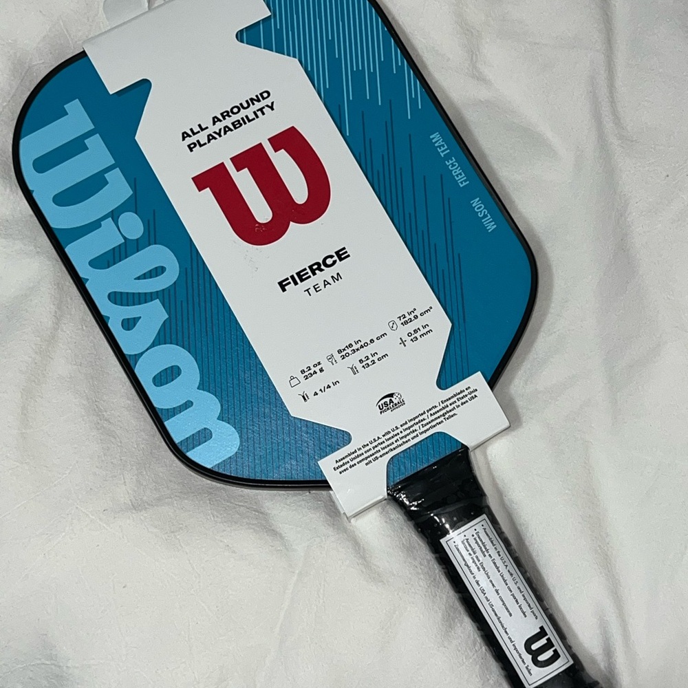 Wilson Fierce Team Pickleball Paddle